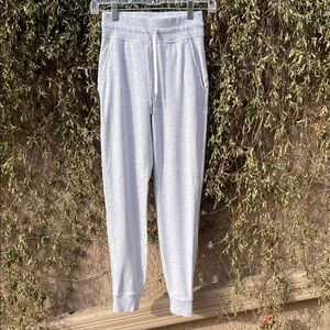 Lululemon Warm Down High Rise Light Gray Jogger Sweatpants Size 0